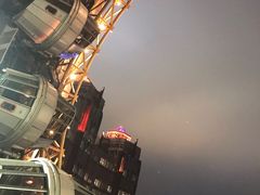 -影汇之星8字形摩天轮