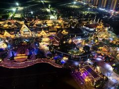 -七彩云南欢乐世界