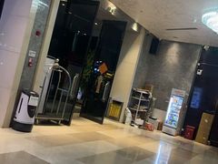 -粤塔x电竞酒店(深圳龙华大浪后浪新天地店)