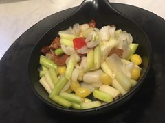 -晶采轩(虹桥路店)