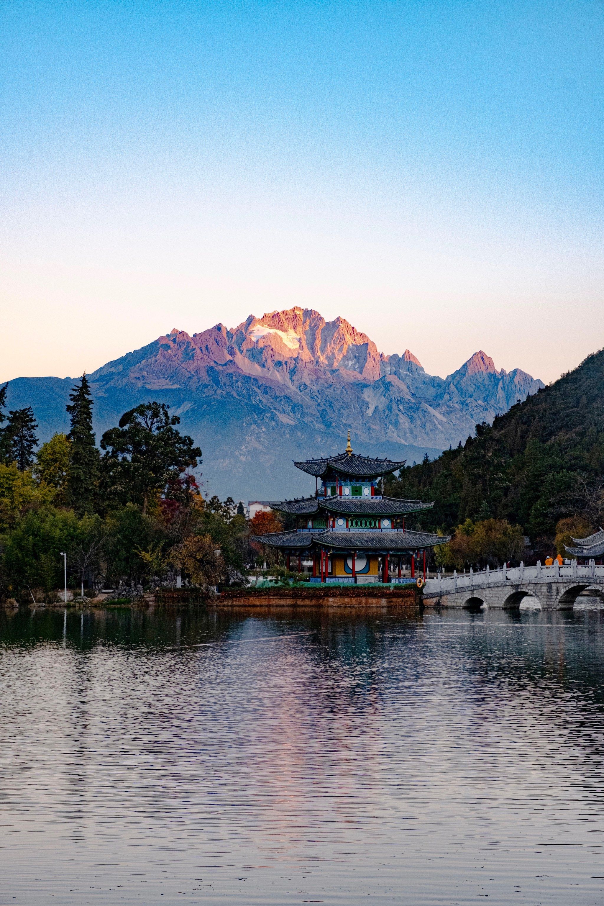 丽江这个公园的景色真的太美了