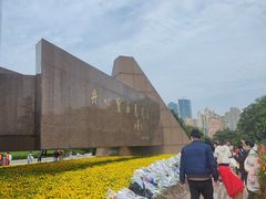 -上海市龙华烈士陵园