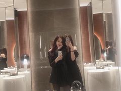 -DIOR迪奥(德基广场女装店)