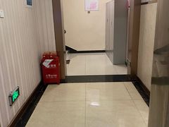 -优伢仕口腔(汽车西站店)