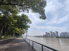 -宁波市图书馆-停车场