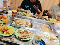-新艺自助美食城(中山路店)