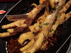 溜耙鸡爪-蛙三泡椒牛蛙(万象城店)