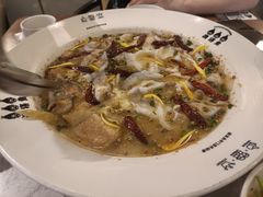-渔语鱼新川菜Bistro(万象天地店)