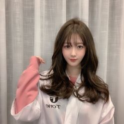 -AYO SALON