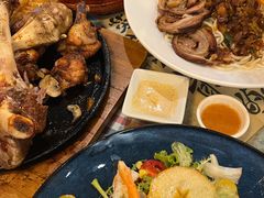 -鼓楼吃面·肉啃肉(南锣鼓巷店)