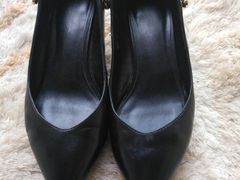 -京伟修鞋洗鞋奢侈品皮具护理店