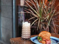 -西关84·History·Art·Cafe