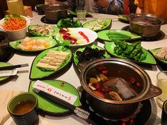 -一叶一世界·素食餐厅(锦华万达店)