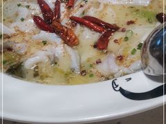 -江渔儿酸菜鱼·拔草餐厅(虎门君乐汇店)