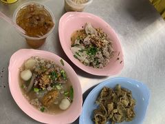 -榮泰米粉湯(Left Shop)