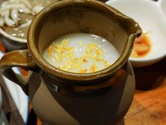 米浆-滇香肴·云南菜蒸汽石锅鱼(云南北路店)