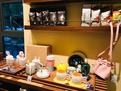 -星巴克(郑州普罗旺世店)