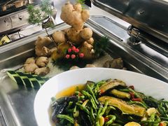 -美食村花园餐厅