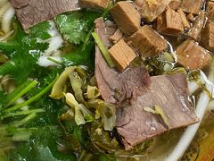 -花溪牛肉粉(八鸽岩店)