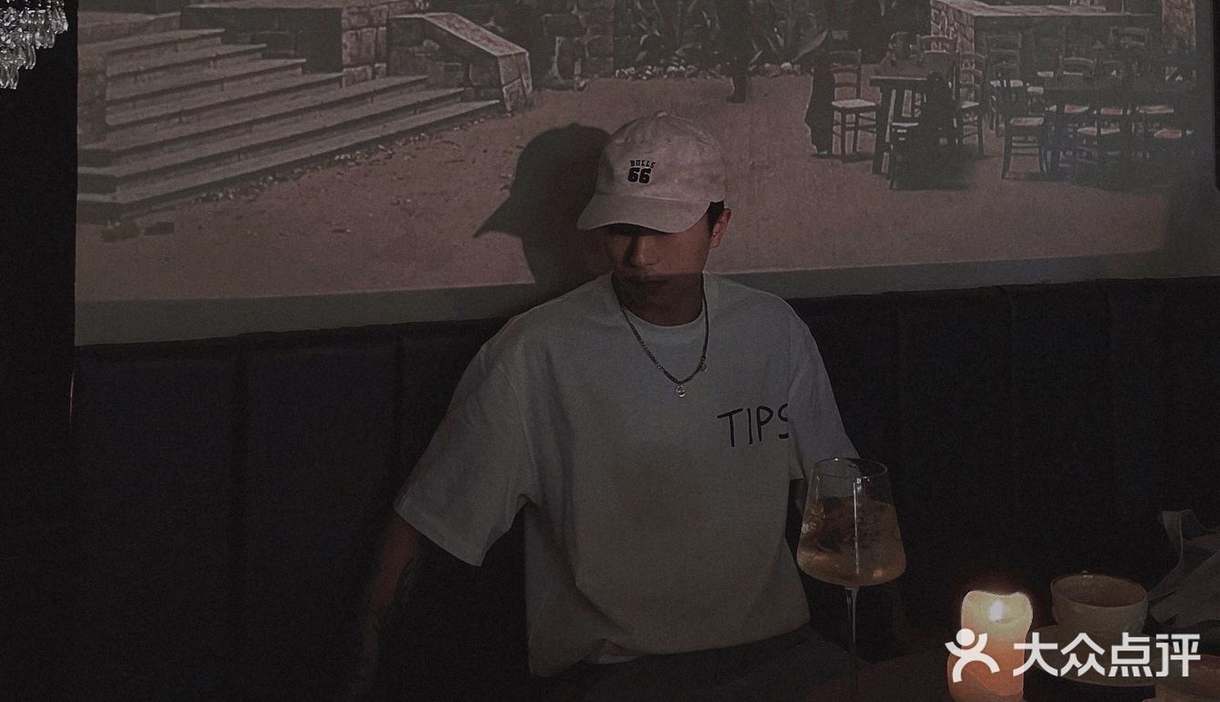 每周美好时光｜咖啡与酒｜Poems for you🤍🤍