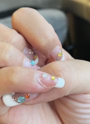 -UN·桃喜日系美睫美甲