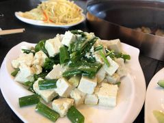 -缘福乡村铁锅炖民宿(八达岭店)