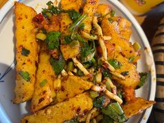 -包整·丝娃娃(一览甲秀楼风景店)