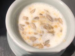 果仁老酸奶-壹号院音乐餐厅•烤全羊•新疆菜(浐灞店)