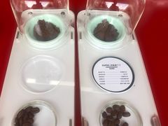 -UNI UNI(环亚凯瑟琳店)