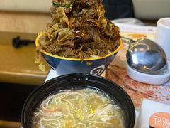超级牛肉丼饭-花漫里亲民日式餐厅(万象城店)