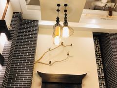 -仁虎老火锅(黄泥磅店)