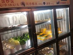 面包甜点陈列柜-小郡肝串串香火锅(金桥店)