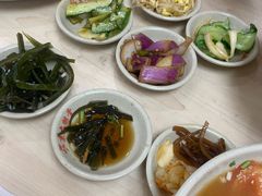 小菜辣椒拌洋葱-京九排骨米饭(江西路店)