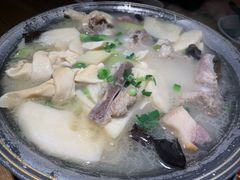 -蜜桃餐厅·伴山(湖滨商业街店)