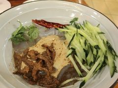 麻酱拉皮-东方饺子王(创始店)