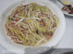-老人和饭店(淮海中路店)