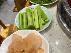 -肖肖酸萝卜鱼火锅(总店)