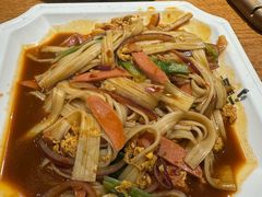-喝丢一只鞋海鲜烧烤·海肠捞饭(市场店)