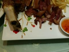-梅花香里大酒店(郁金香路店)