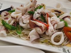 -品香菜馆(旗峰路中侨大厦店)