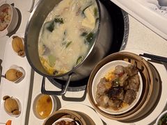 -煲王粤菜餐厅(中侨中心店)