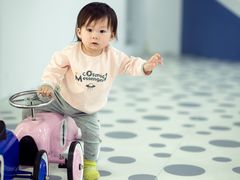 -蓝鲸奇亲子游泳俱乐部