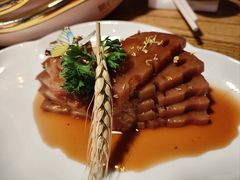 -新白鹿餐厅(百联中环店)