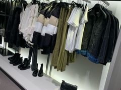 -ZARA(熙地港店)