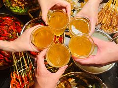 -何师烧烤Pro ·小龙虾·江湖川菜·精酿啤酒(太古里旗舰店)