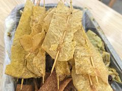 -二钢串叔麻辣烫(华龙大厦店)