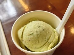 -MADO冰淇淋咖啡馆(淘金店)