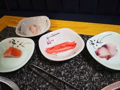 -锤头鲨毛肚海鲜烤肉自助餐厅(国购广场店)