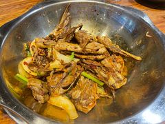 主打的干锅鸭头-安诚居干锅鸭头(八角店)