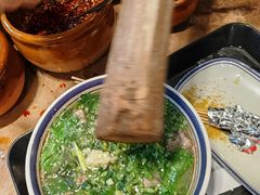 -云阿蛮云南生烫牛肉米线(奉贤路店)